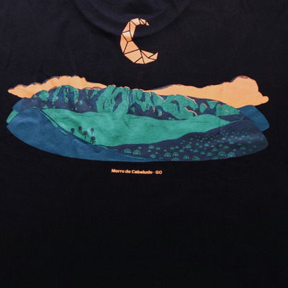 Camiseta Morro do Cabeludo - Coleção Montanhas Lunáticas